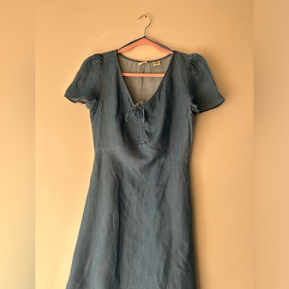 Levi's Classic Blue Mini Dress - Picture 2 of 11